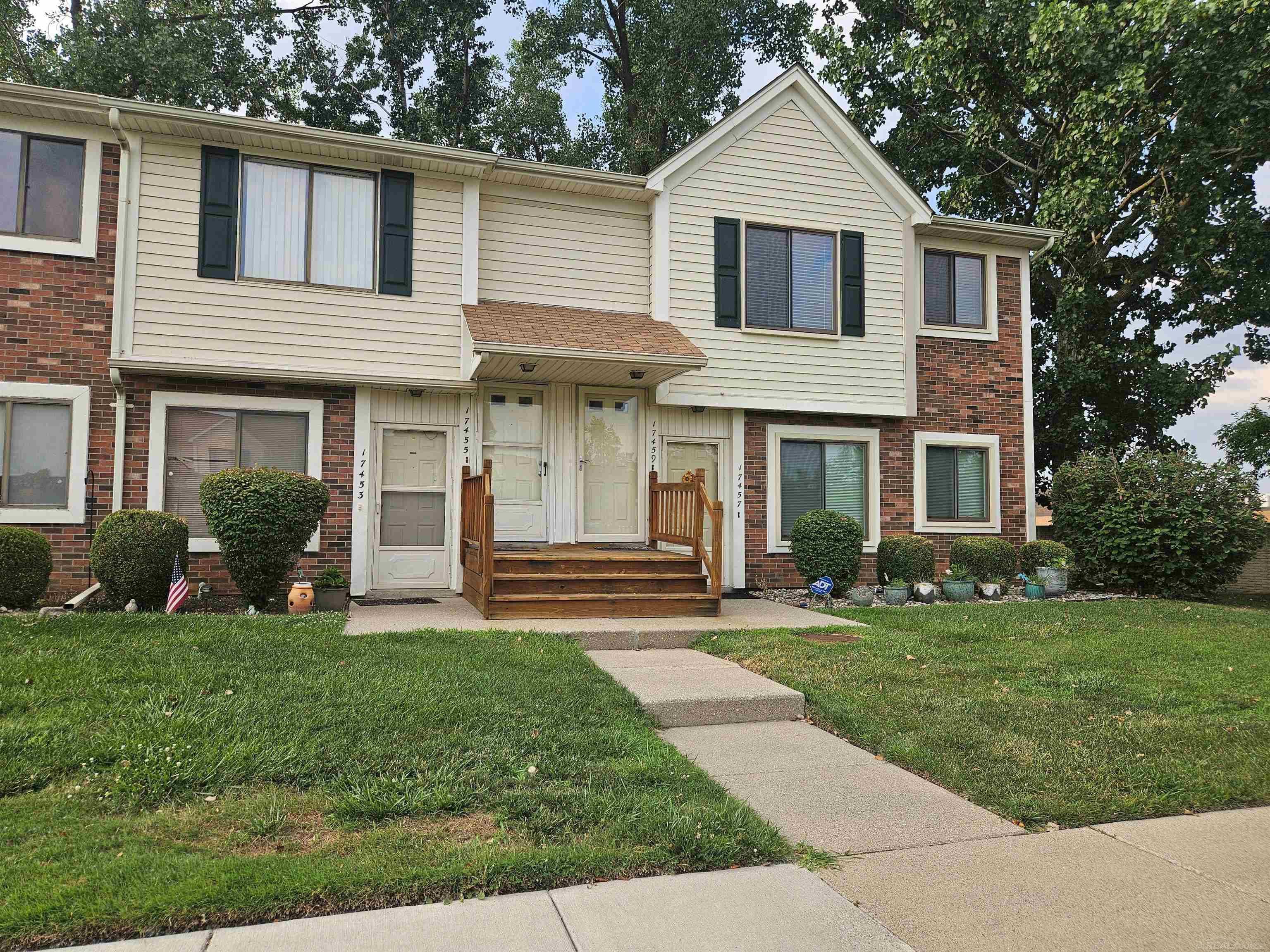 17459 Utica Oaks Lane