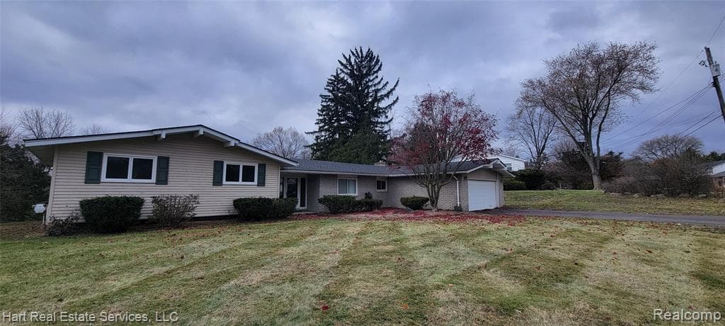 35527 Springvale Street