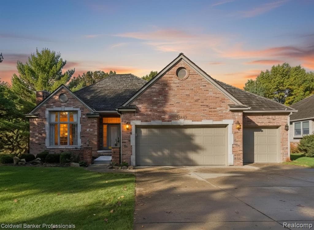 16482 Dawnlight Drive