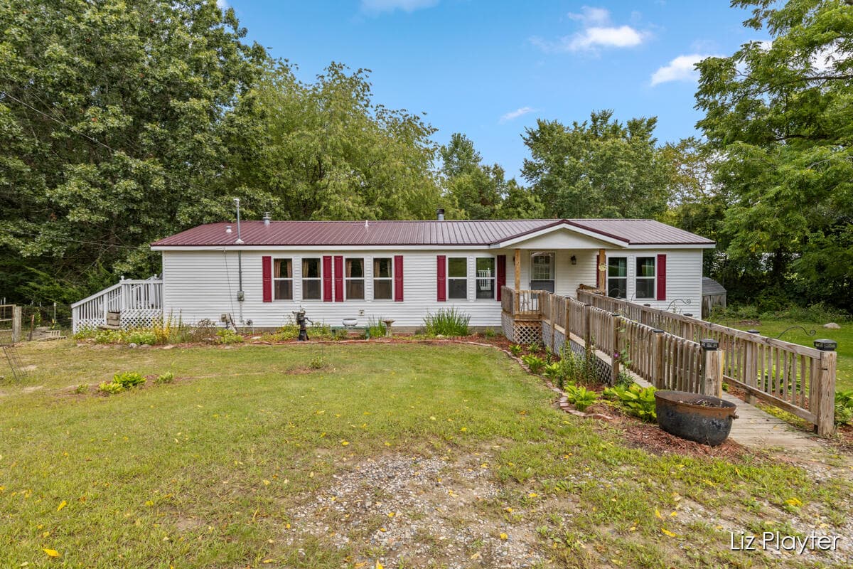 3079 E Bluewater Highway