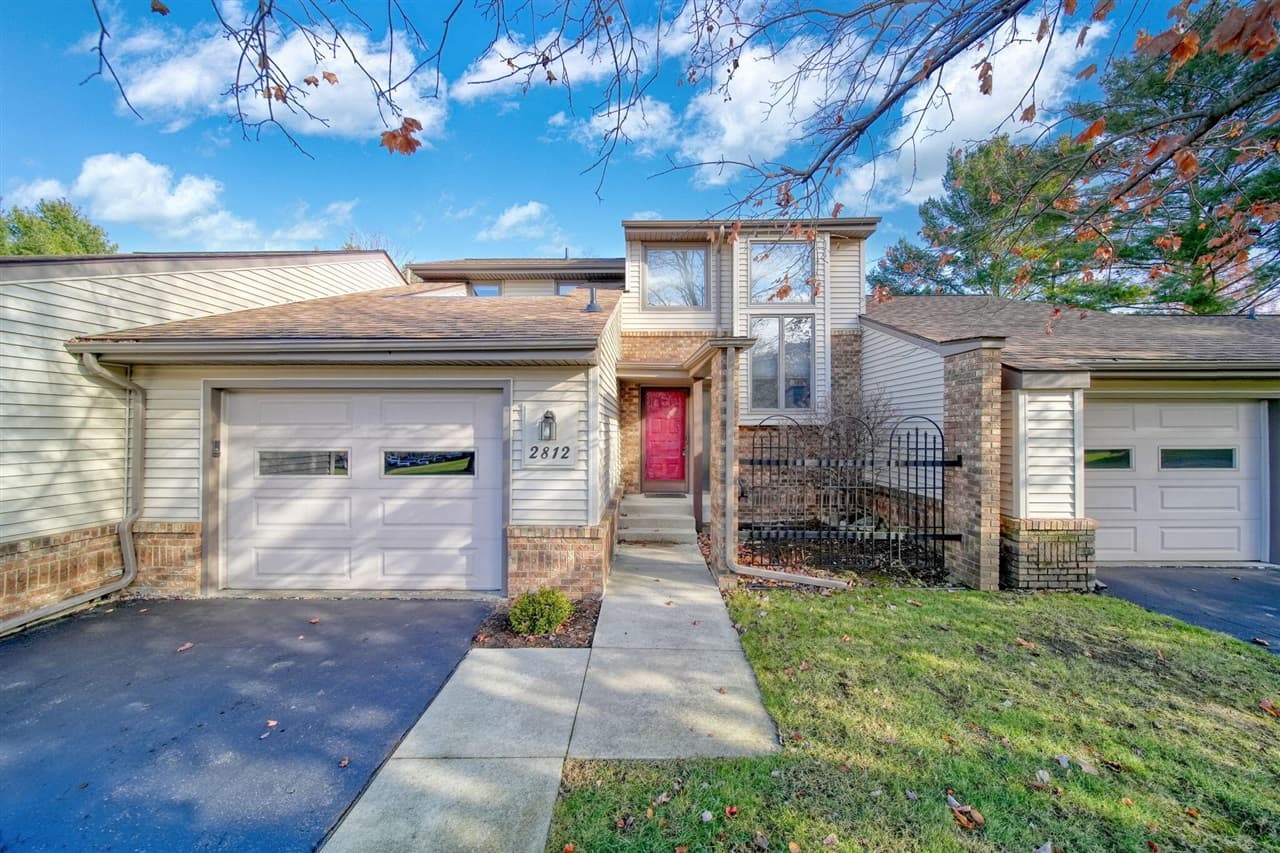 2812 S WoodDale Drive 2