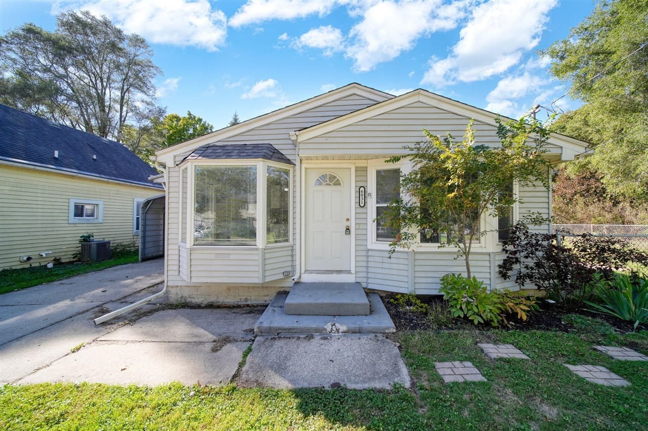 6031 Rutherford Avenue