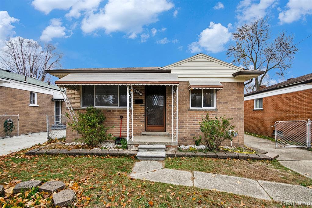 23920 Winifred Avenue