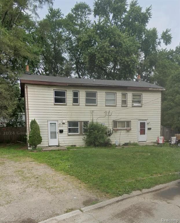 2316 Deerfield Court