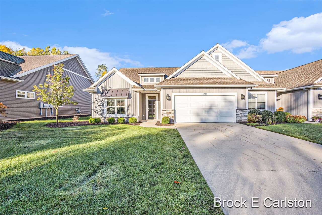 6719 Creekside View Drive 11