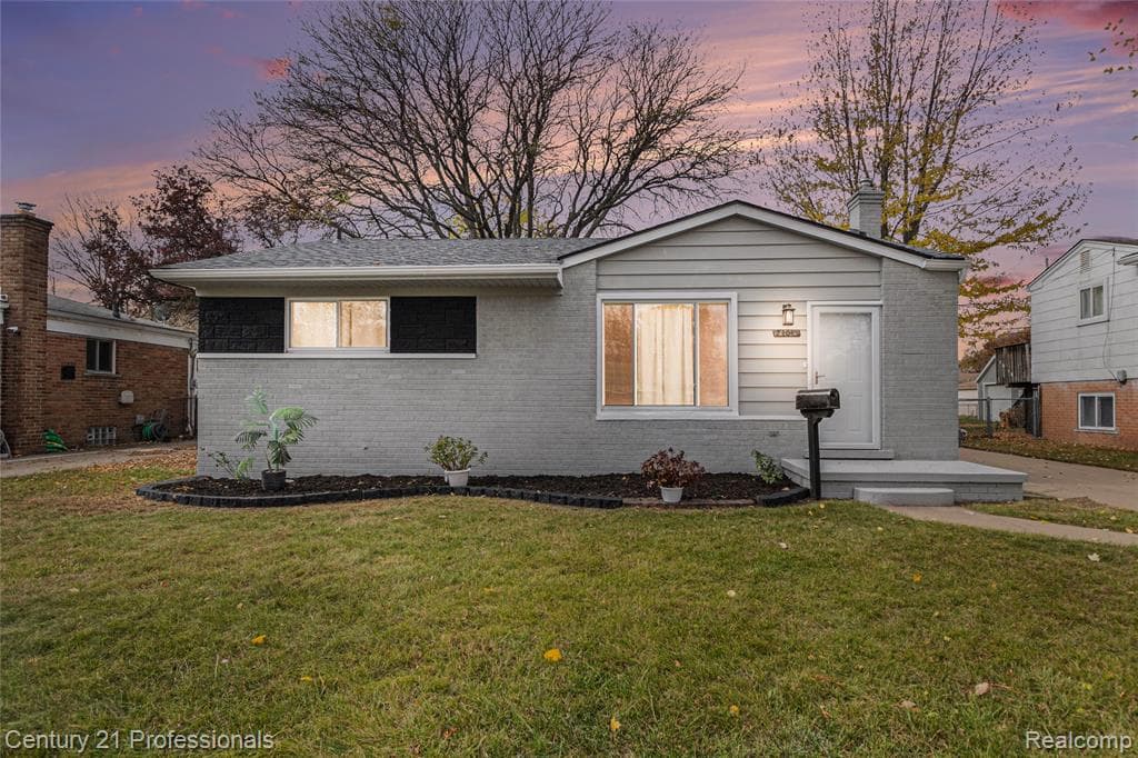 24043 Virginia Drive