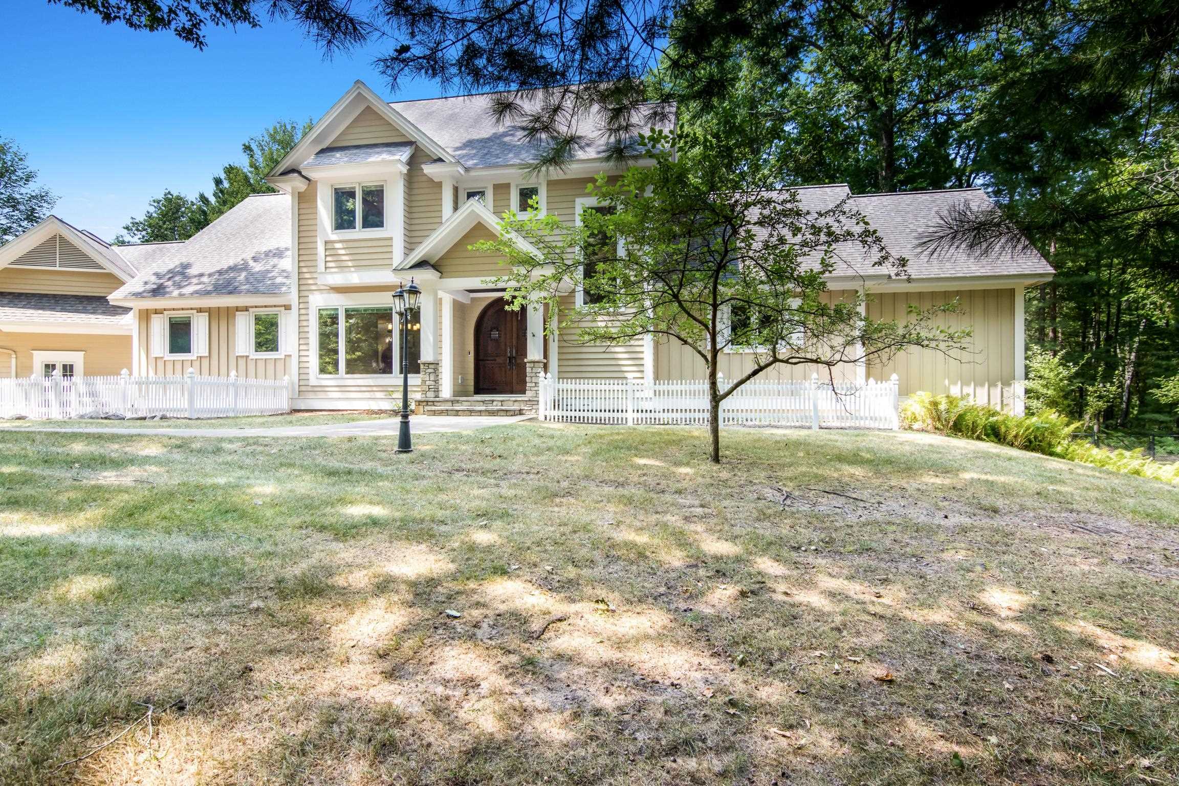 315 W Long Lake Drive Lot: 2