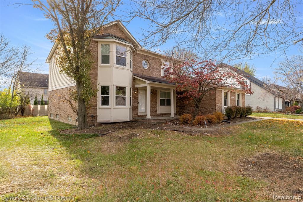 37829 Stableview Drive