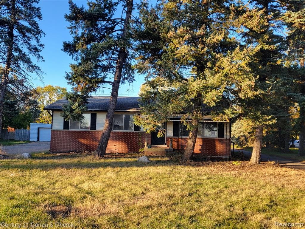 37800 Schoolcraft Road