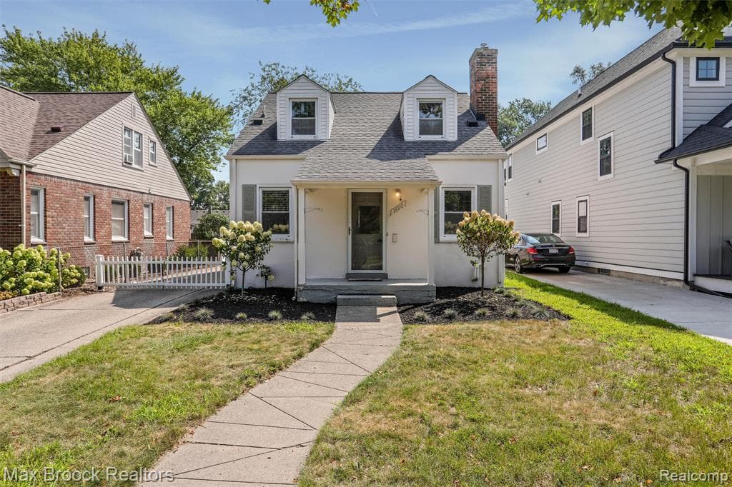 1600 N Altadena Avenue