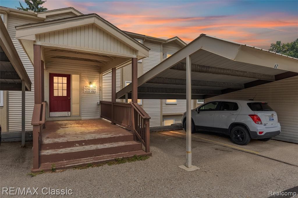 4990 Oak Hill Drive 59