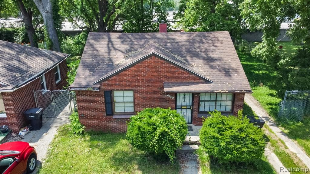 11667 Stahelin Avenue