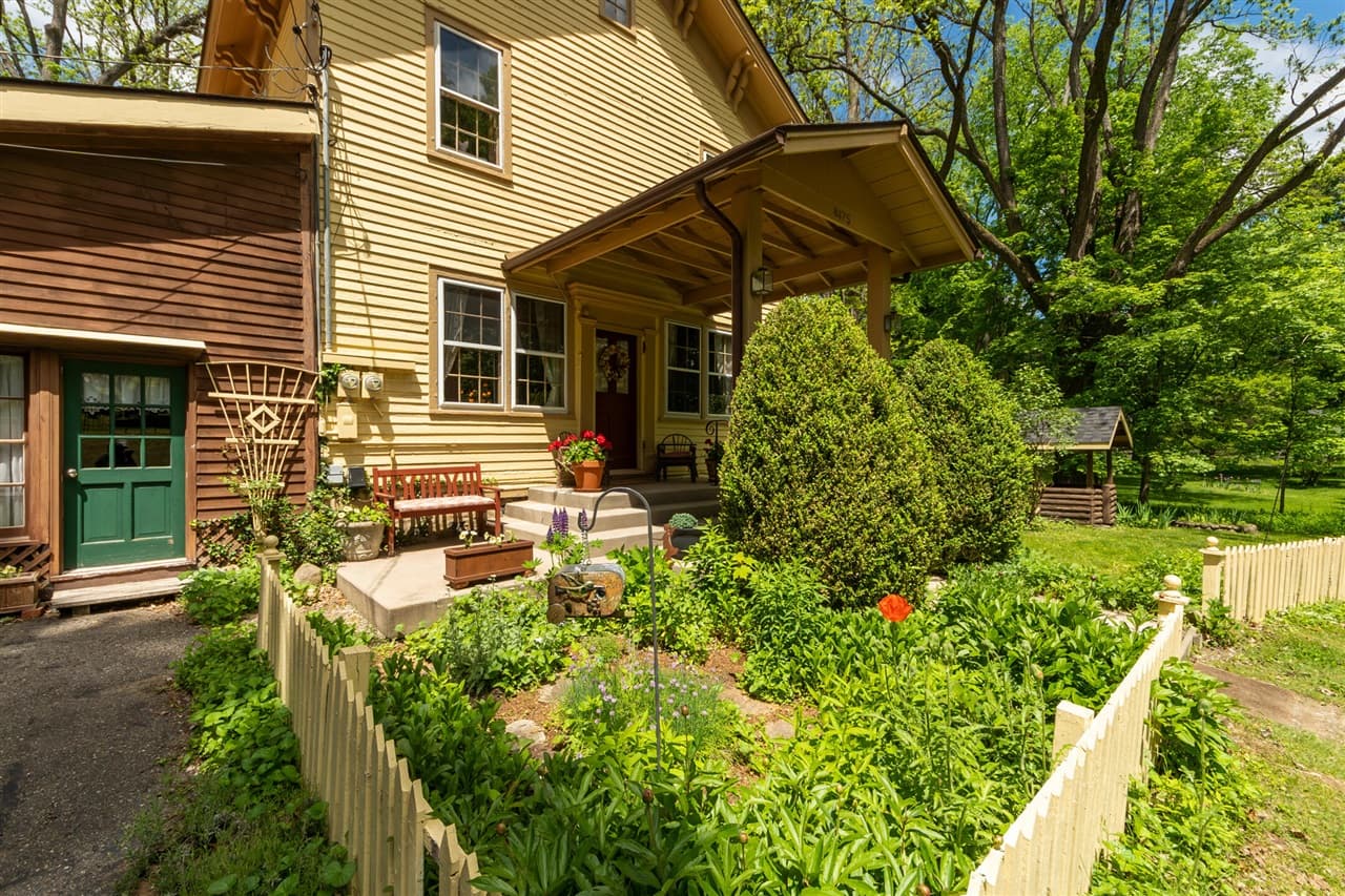 8425 Parshallville Road