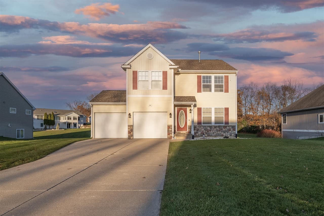 769 Laurel Wood Street