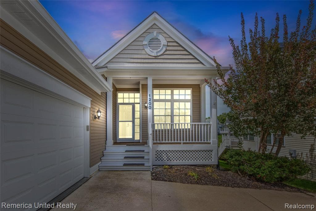 1200 Portsmouth Drive