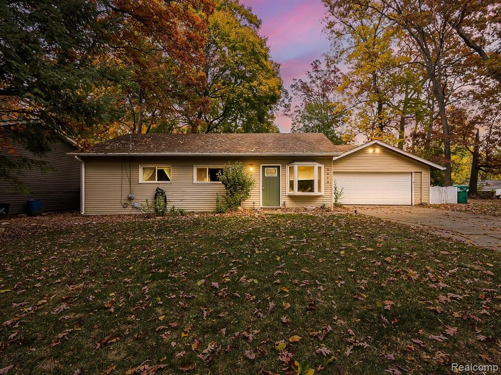 2512 Grandview Boulevard