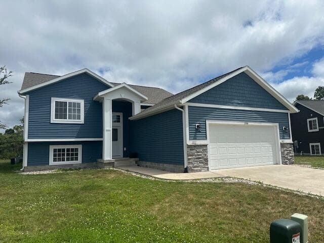 1316 Waters Edge Court