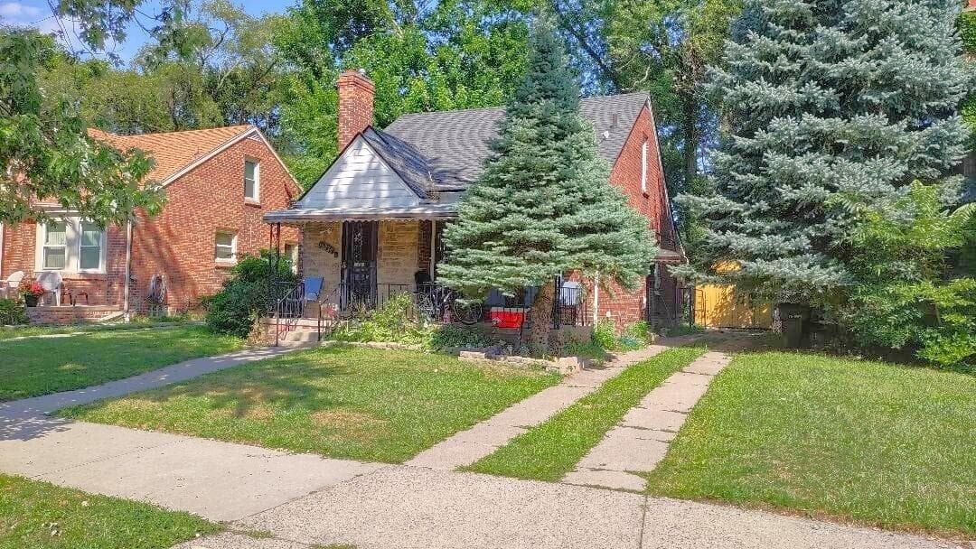 18230 St Marys Street