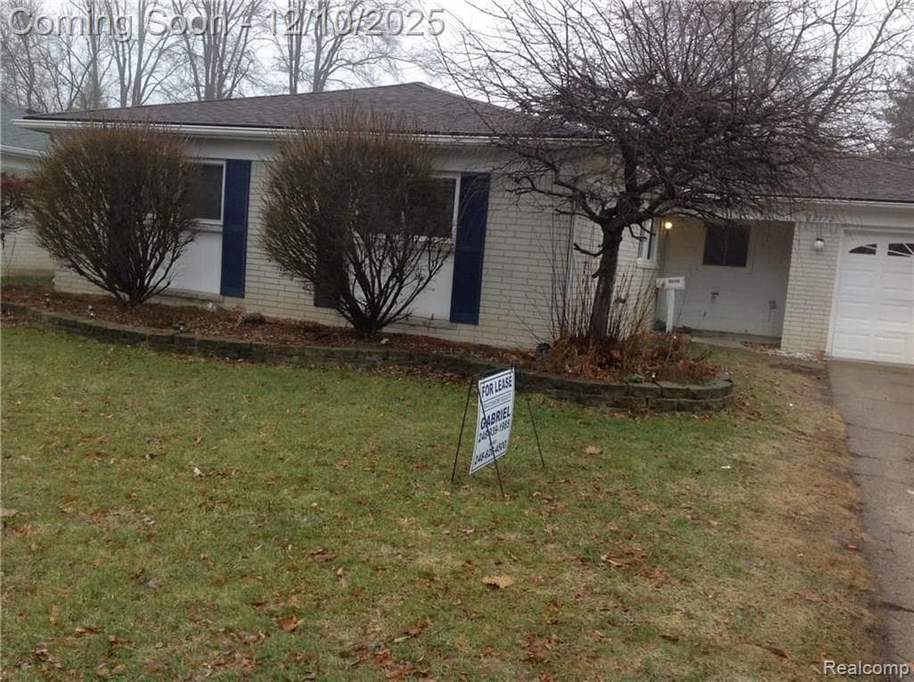 22772 Glenmoor Heights