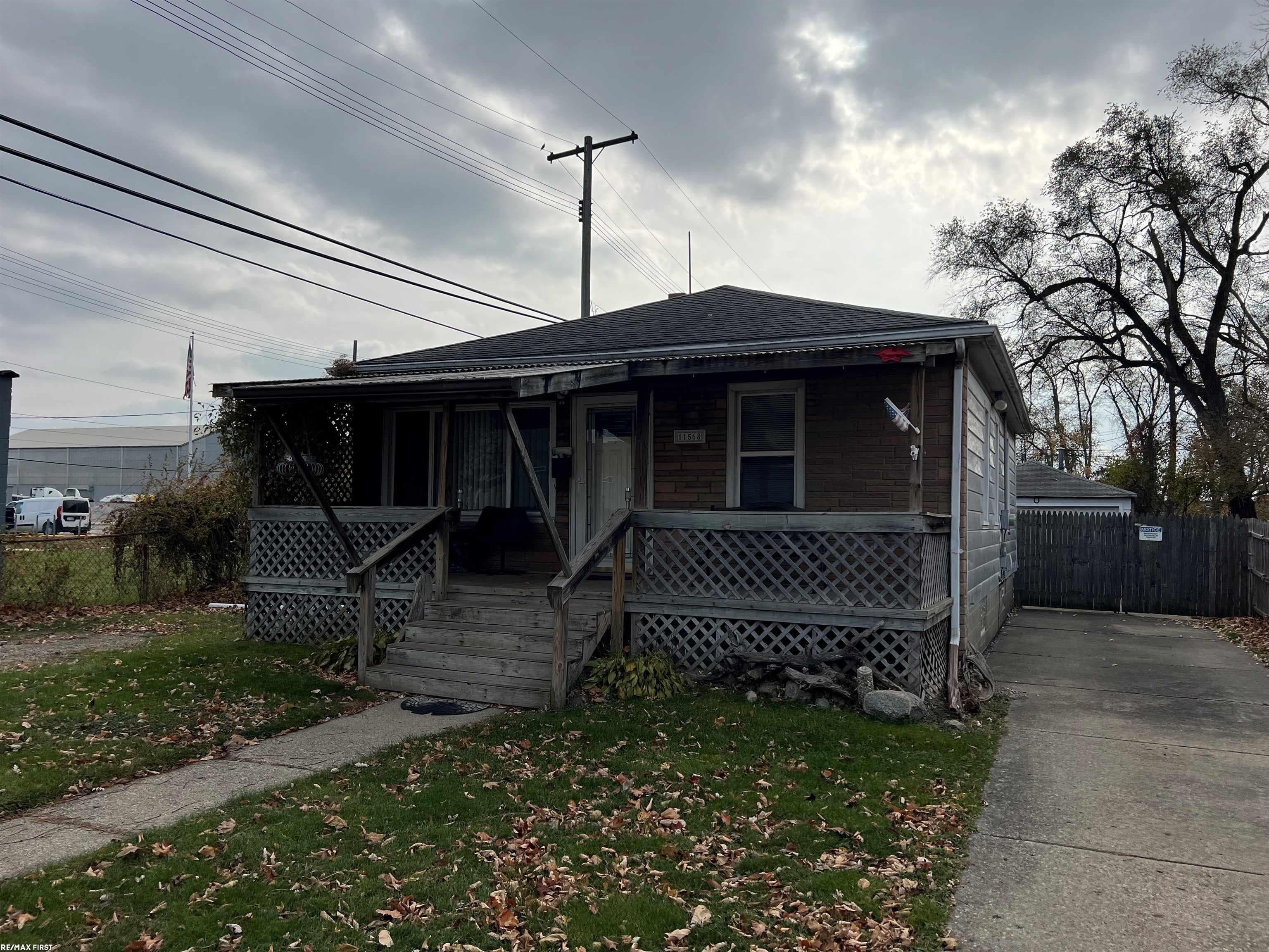 11568 Maxwell Avenue