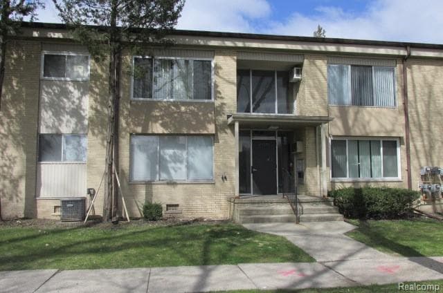 25555 LAHSER Road A-15