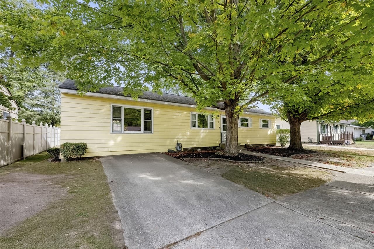 215 S Clinton Street