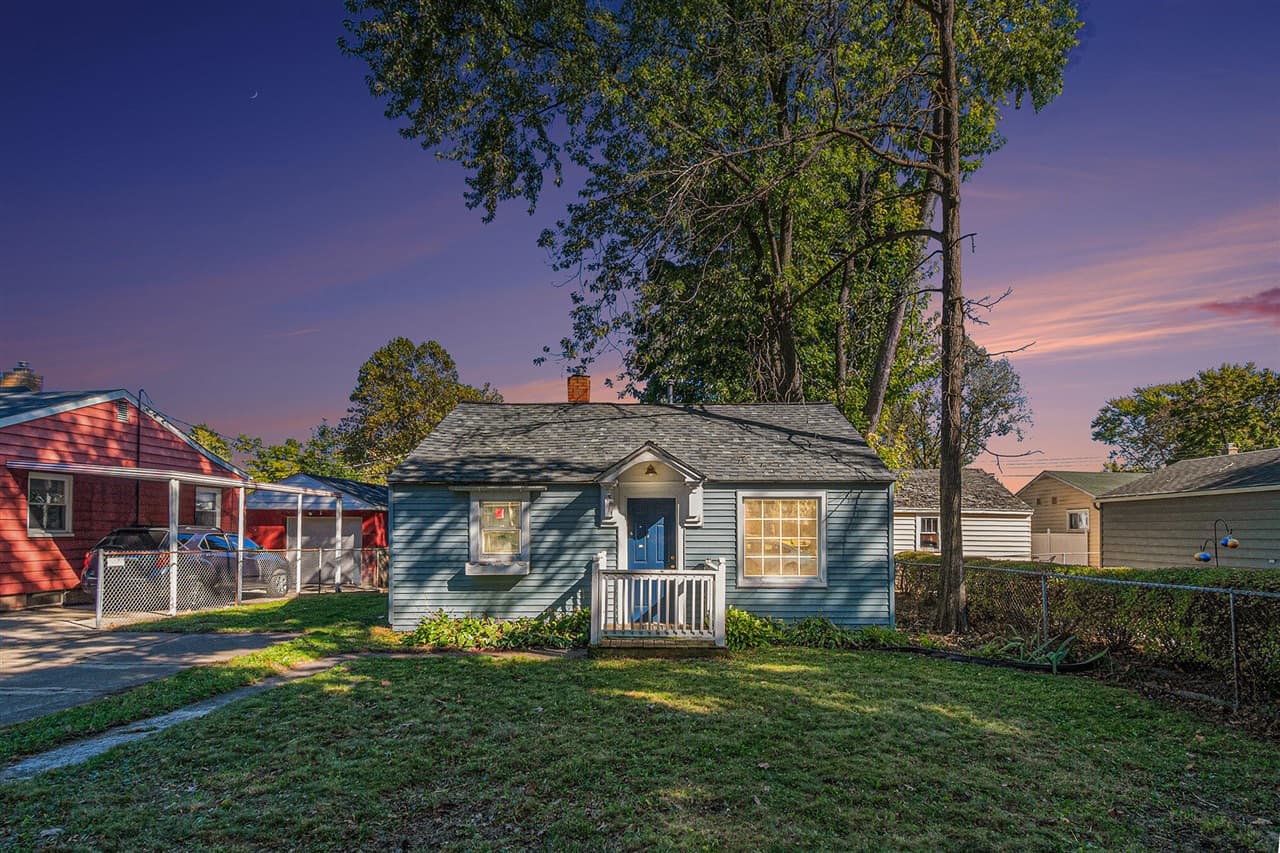 3611 Homewood Avenue