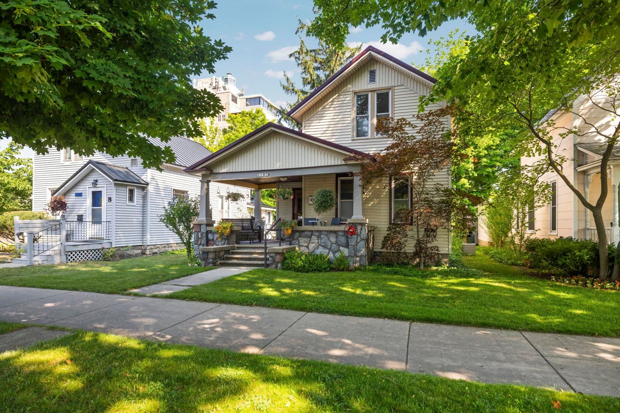 319 Washington Street