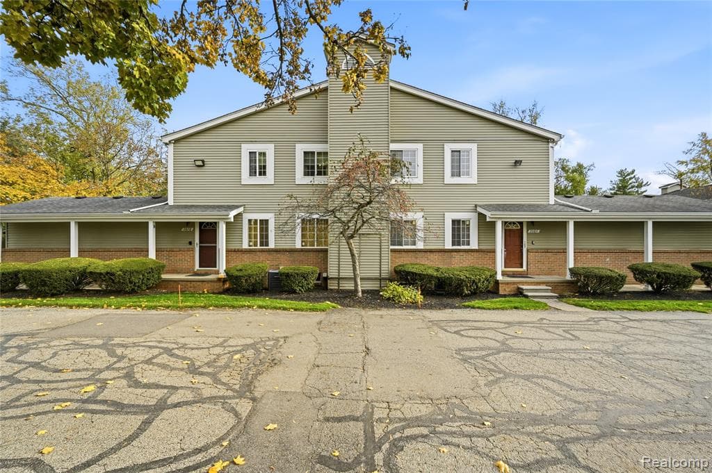 2084 Woodrow Wilson Boulevard