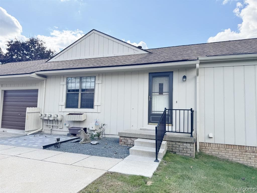 11755 Shenandoah Avenue