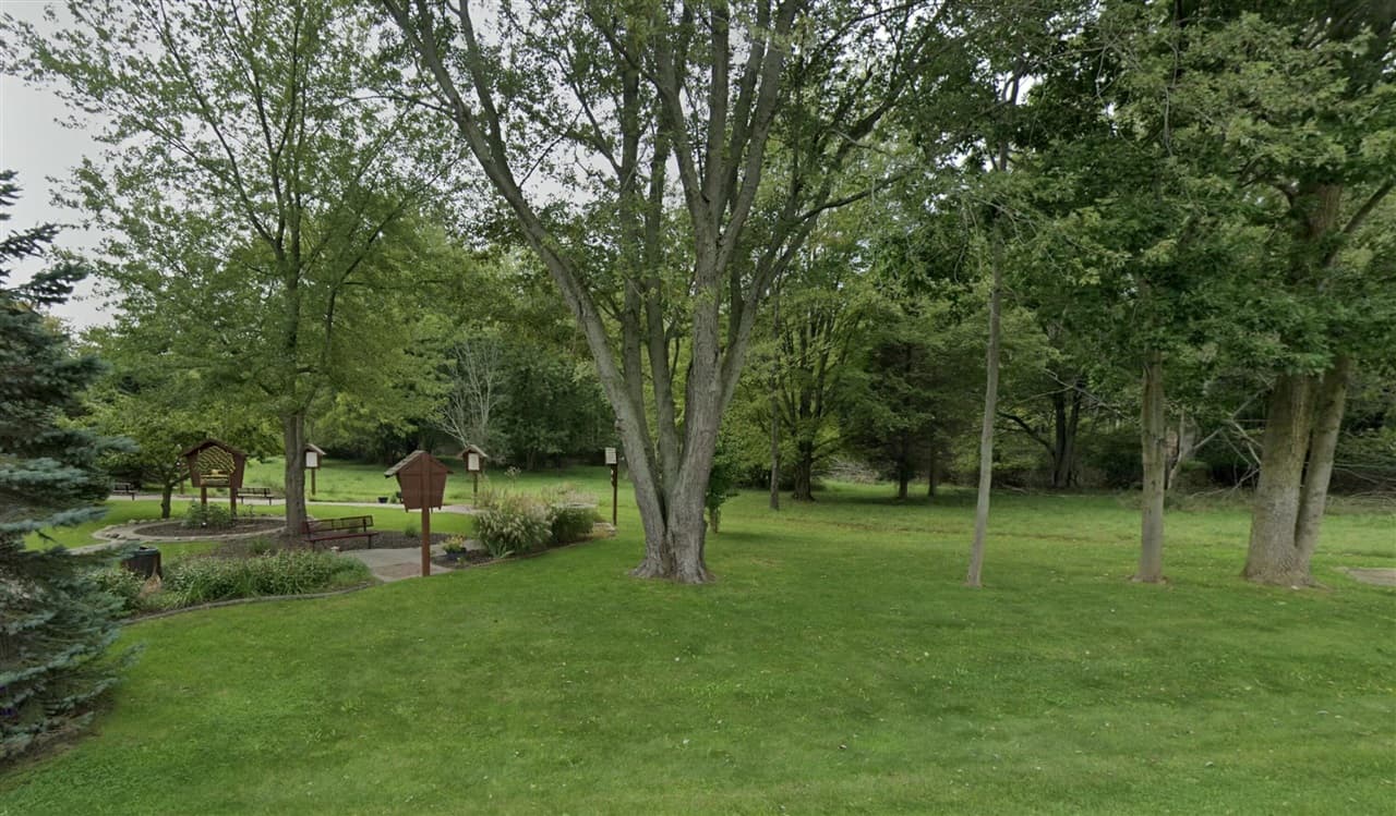 303 Beachwood Way 17