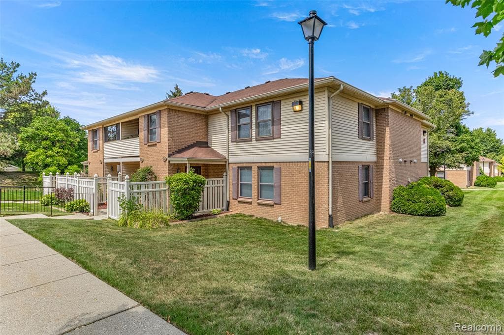 19623 Northridge Drive