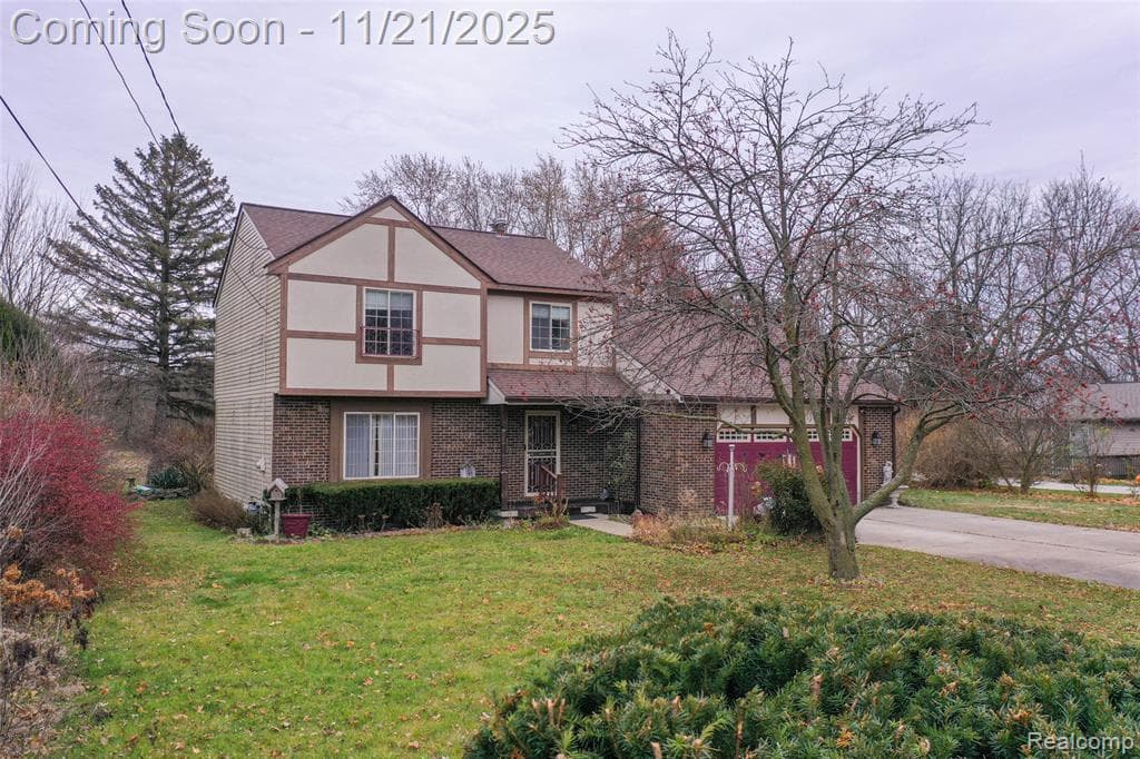 3073 Eastgate Street