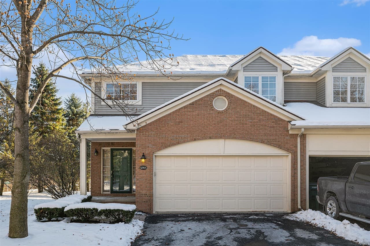 42905 River Bend Drive