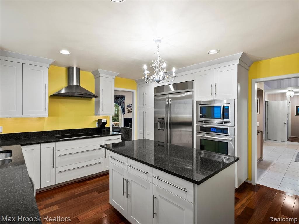 35518 Woodfield Drive