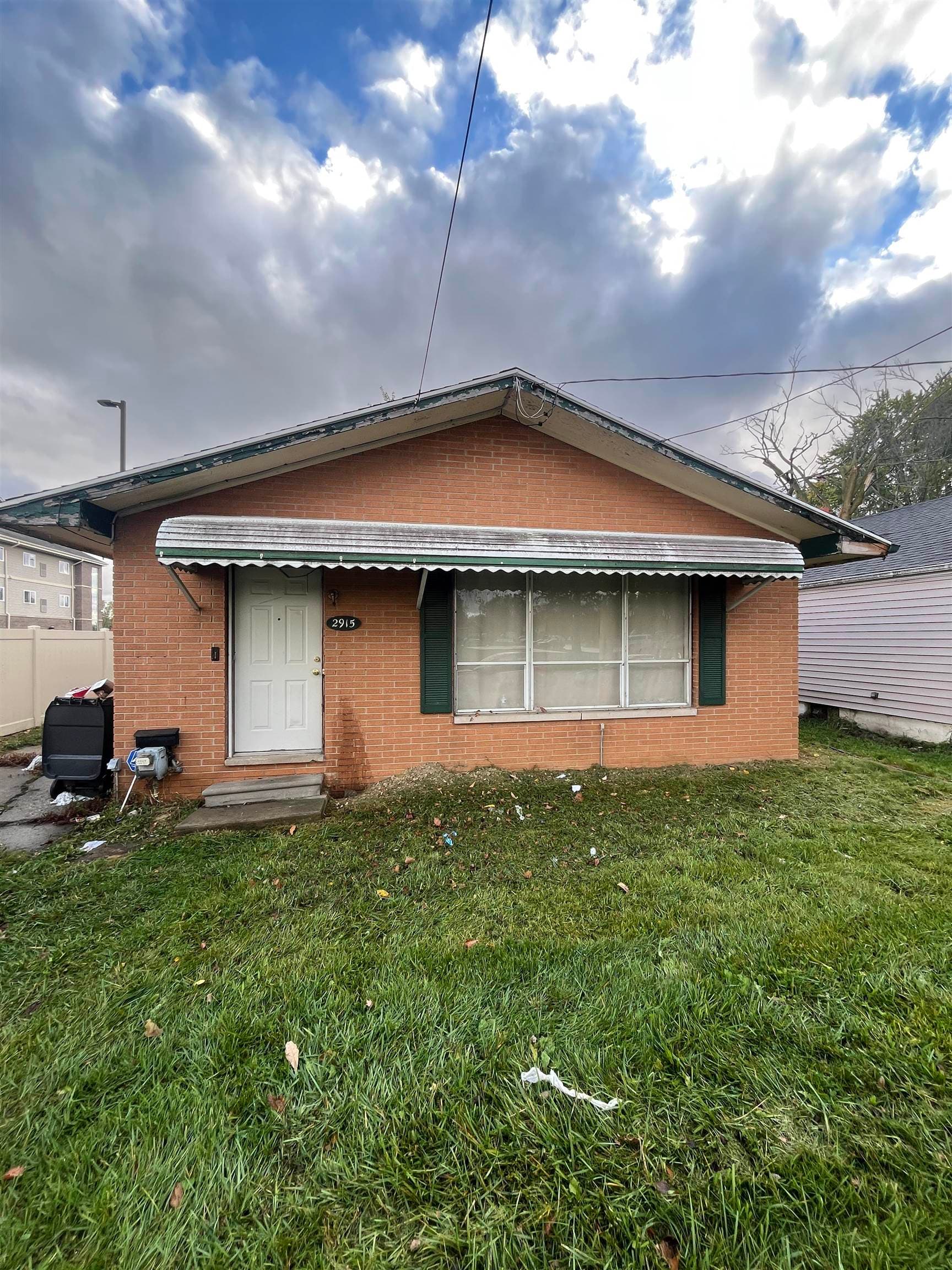 2915 Berkley Street