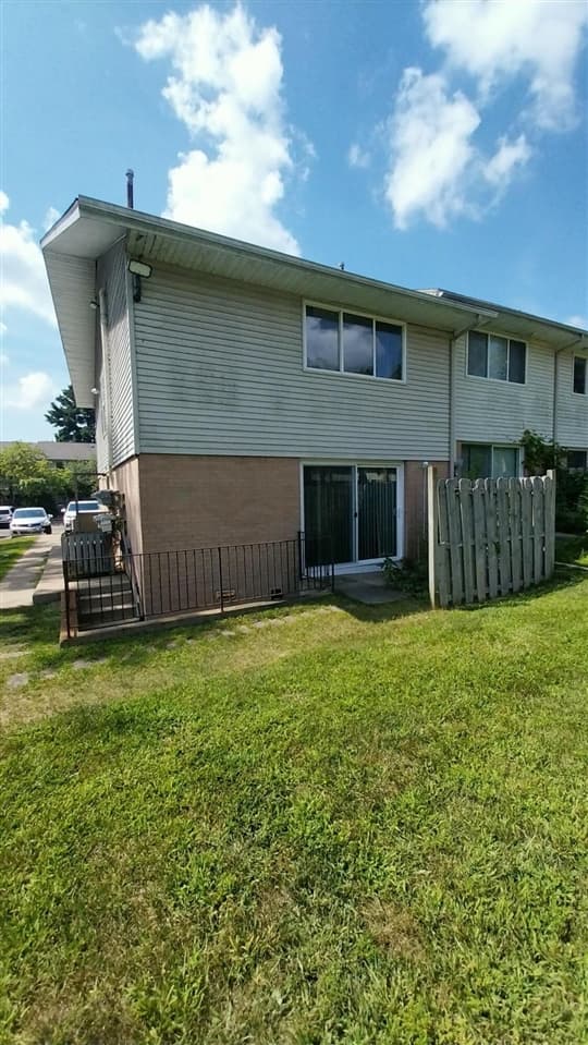 3403 Kenbrooke Court