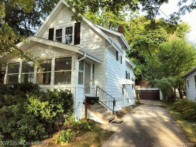 1828 N LAFAYETTE Avenue