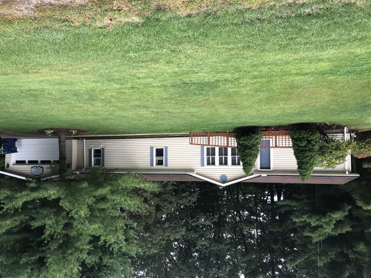 4262 Arrowwood Curve