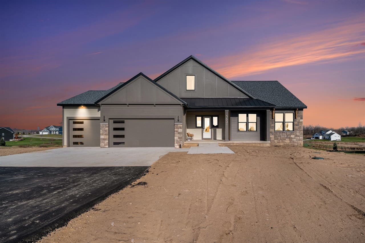 5631 Pioneer Pass 15