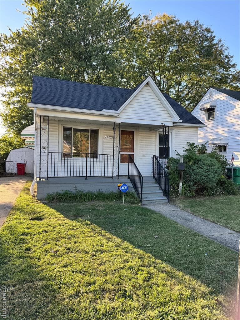 24235 Shakespeare Avenue