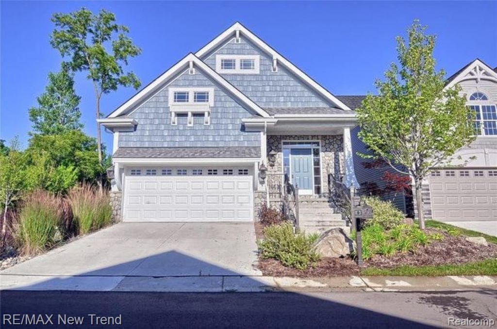 187 Summit View Trail