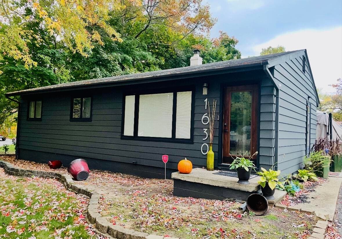 1630 Weymouth Street