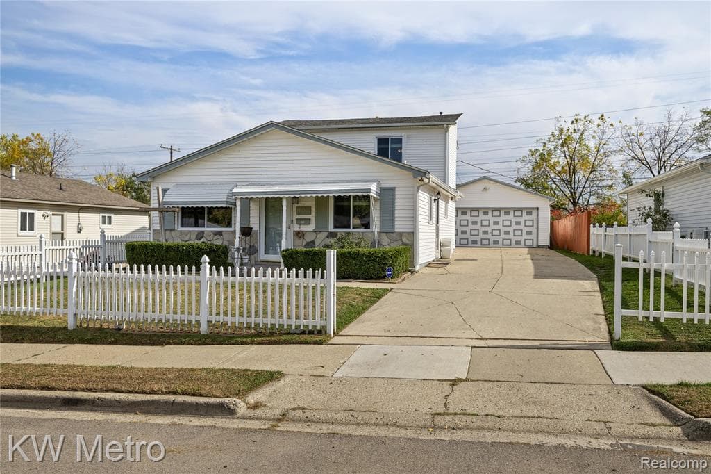 808 Kettering Avenue