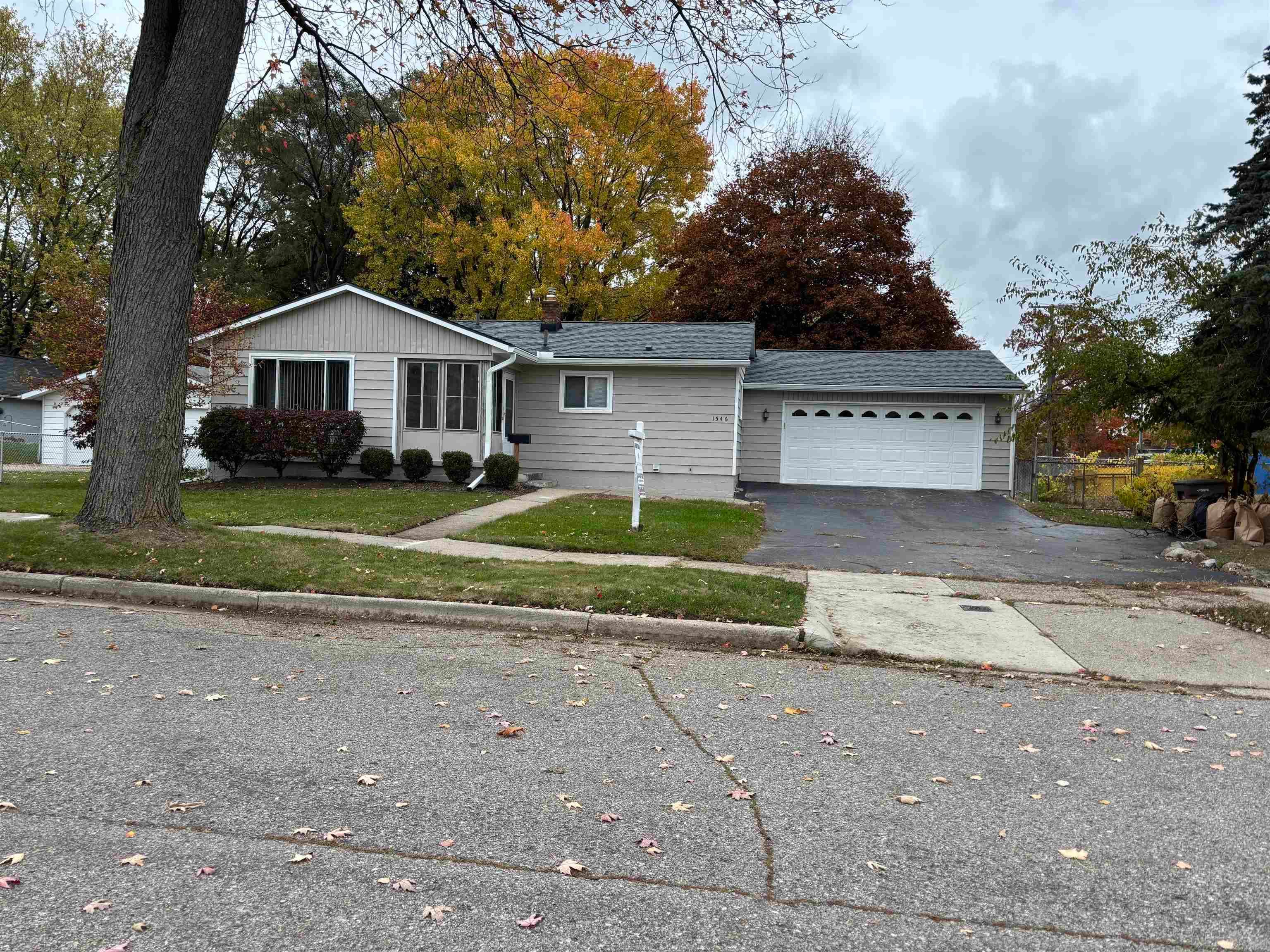 1546 Richmond Avenue