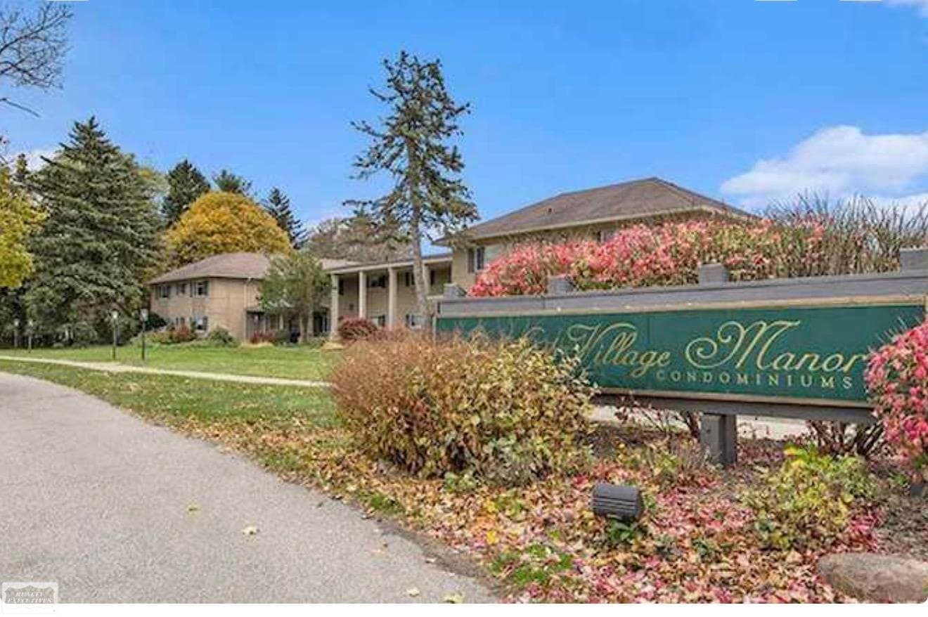 2309 Walton Boulevard unit 30