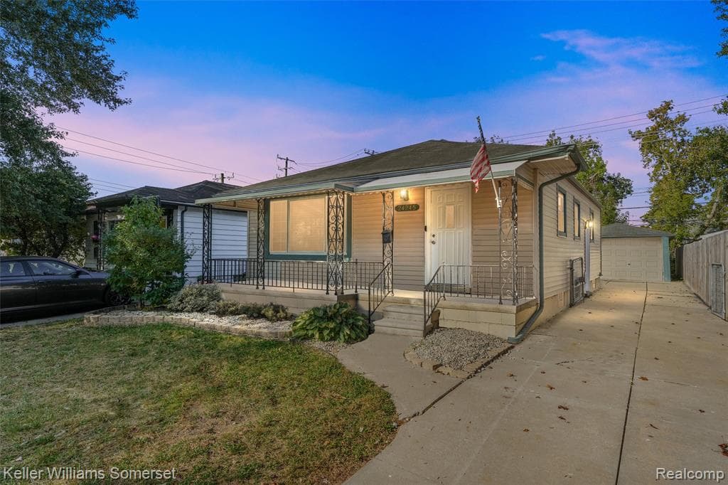 24245 Tuscany Avenue