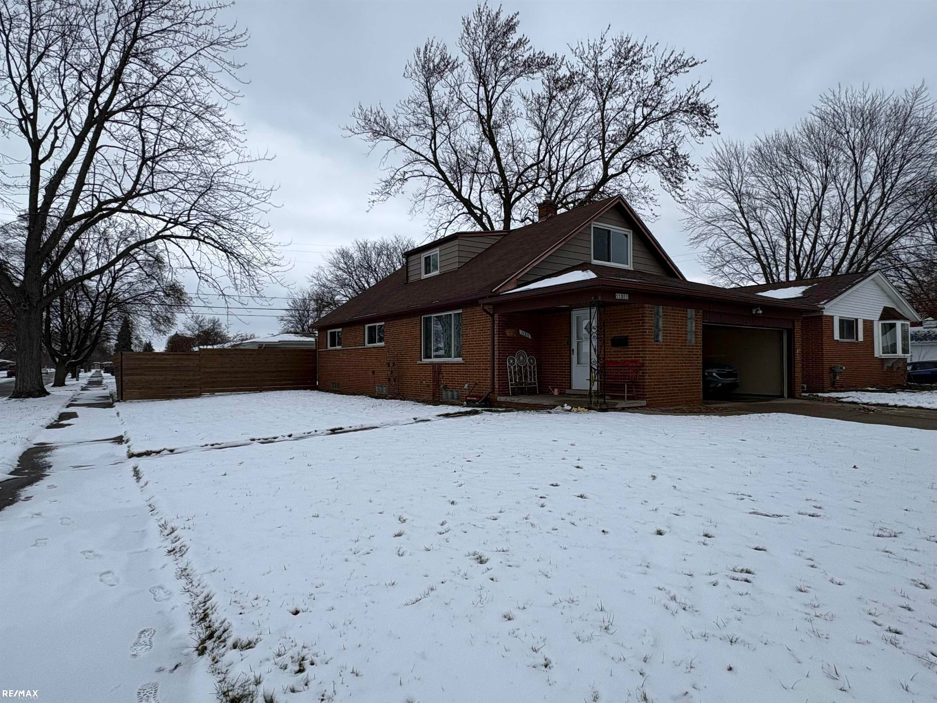 11311 Irvington Drive