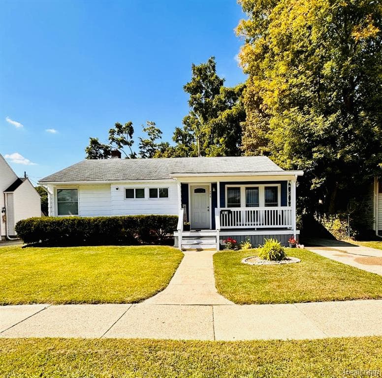 3614 Comanche Avenue