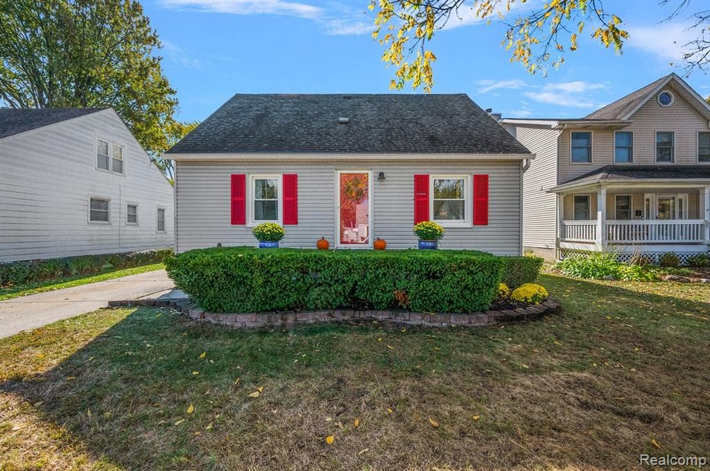 1322 Whitcomb Avenue